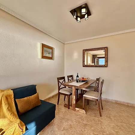 Clubrent - Edf Realet, 1 דירה קלפה